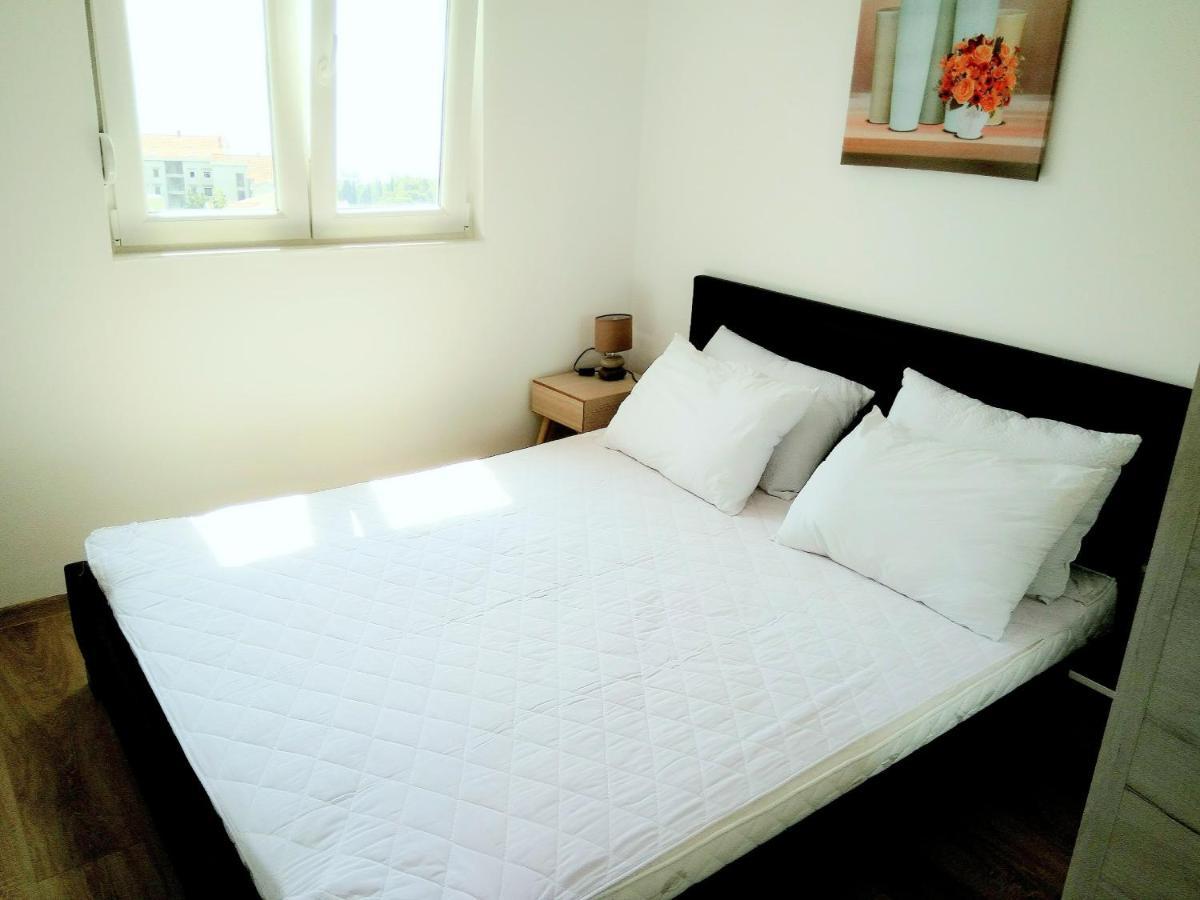 הרצג-נובי Vasic Apartments מראה חיצוני תמונה