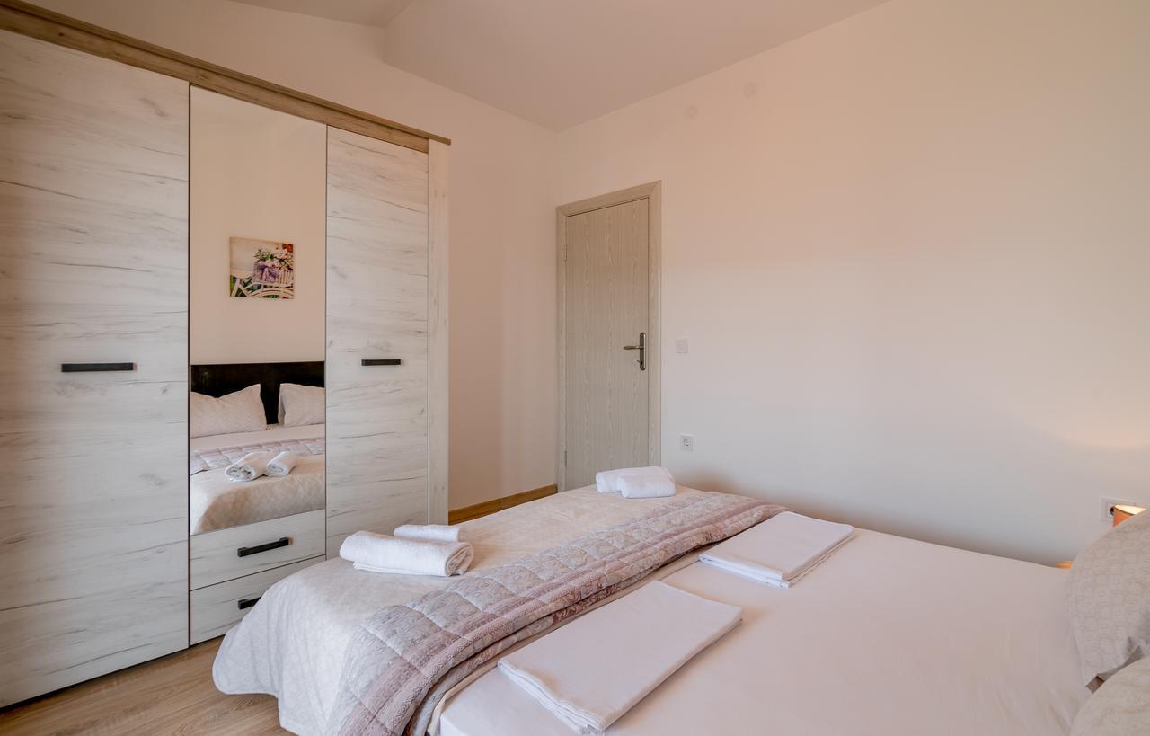 הרצג-נובי Vasic Apartments מראה חיצוני תמונה